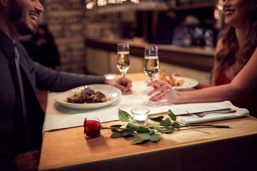 romantyczna kolacja na dzień kobiet